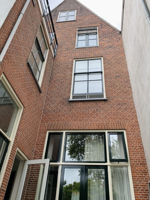 Hoge zijgevel