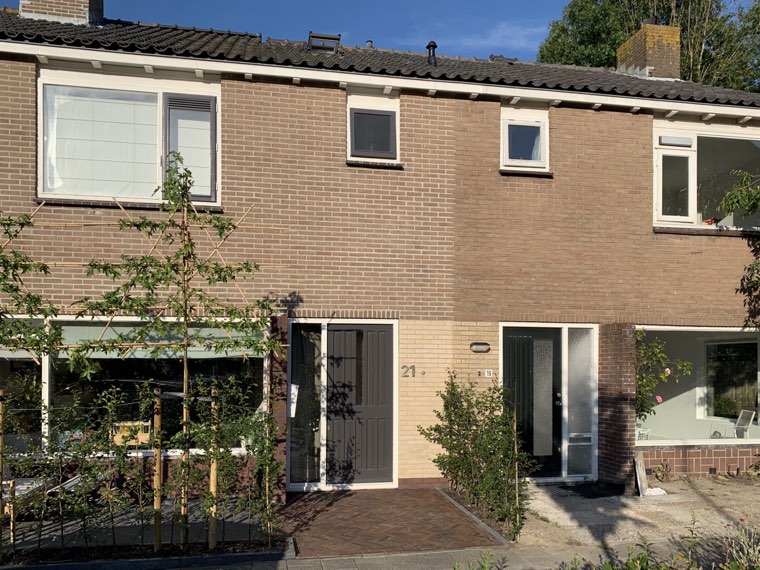 Woonhuis van lichte baksteen