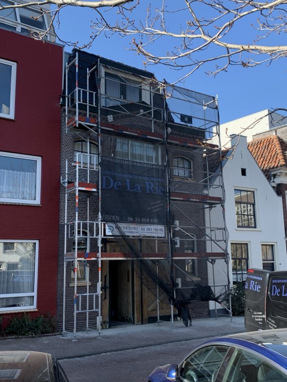 Steiger in een straat in de binnenstad