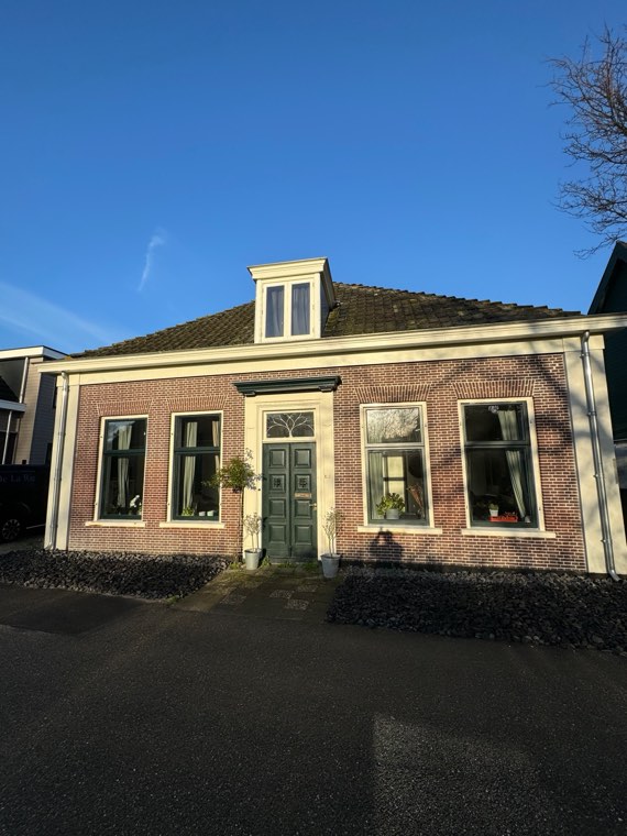 Vrijstaand woonhuis